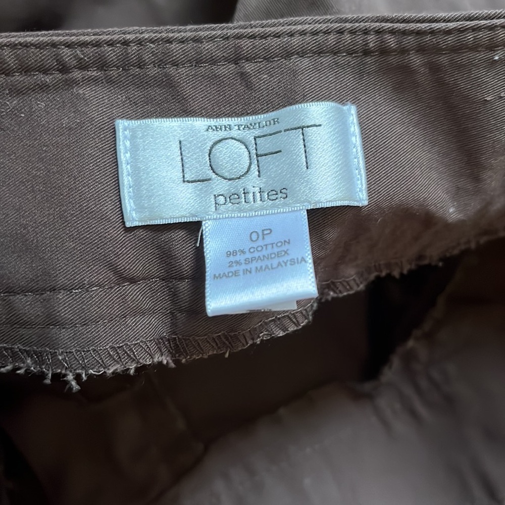 Ann Taylor Loft brown petite capris - Picture 6 of 6